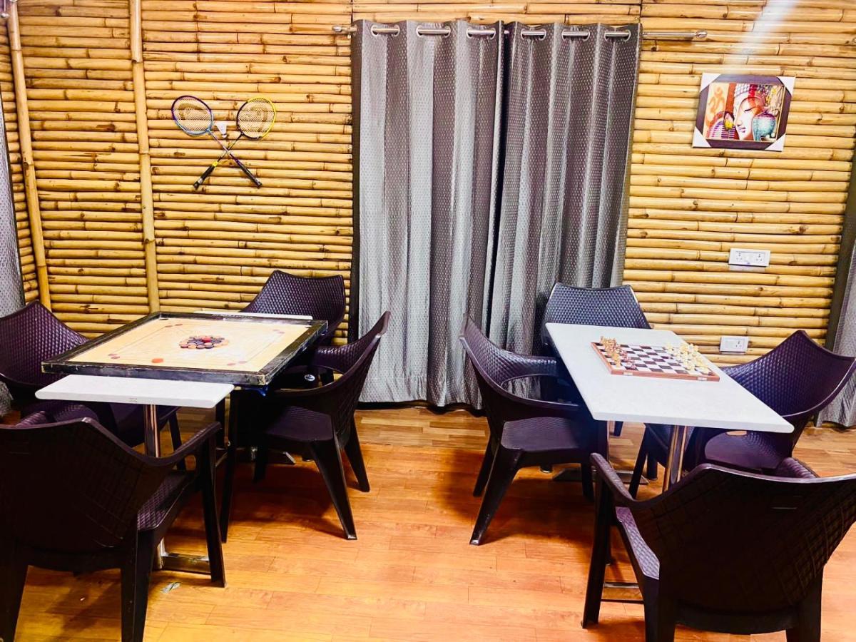 Bamboo Junction Resort - Kanatal, Valley & Mountain View Dhanaulti Eksteriør bilde